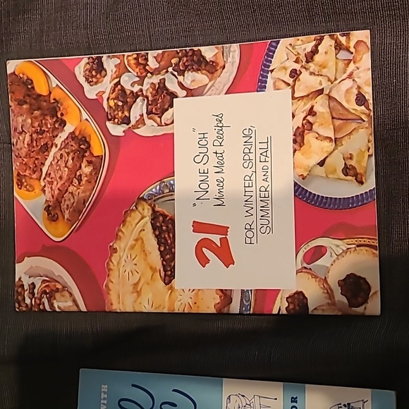 Vintage Recipe Booklet Collection - Picture 5 of 12